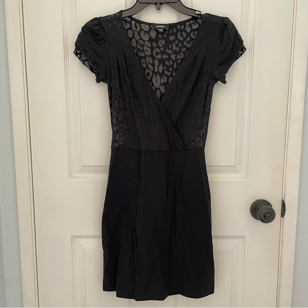 Express Black Wrap Top Semi Sheer Leopard Print Mini Dress XXS Puff Sleeve